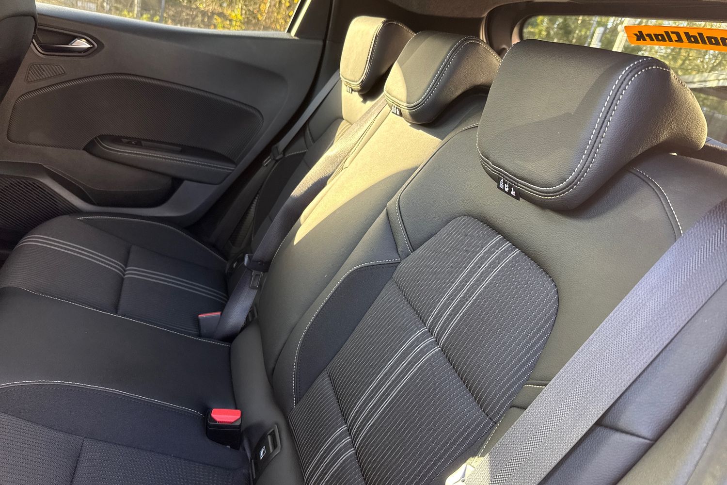 Used Renault Clio 2023 for sale - 76604117: Photo 13