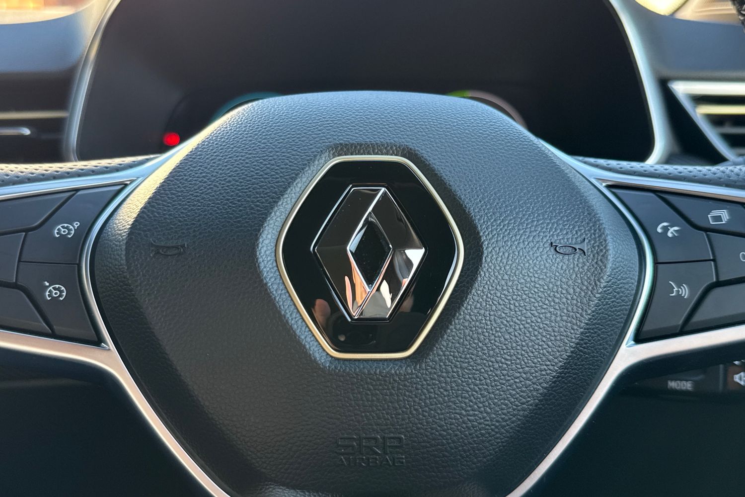 Used Renault Clio 2023 for sale - 76604117: Photo 35