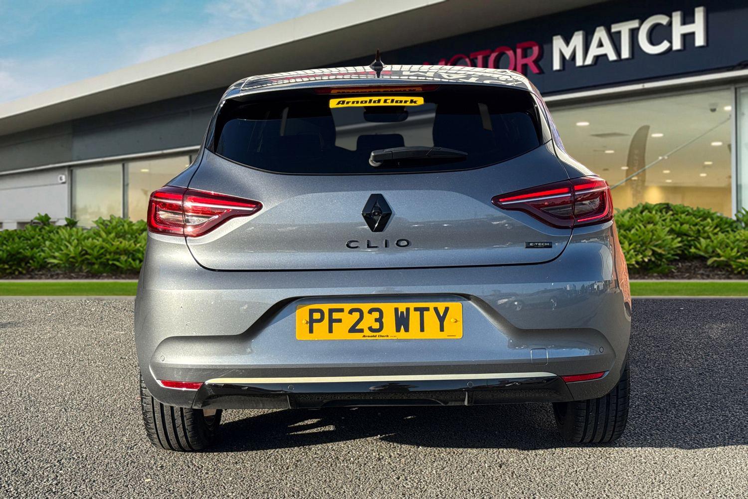 Used Renault Clio 2023 for sale - 76604117: Photo 4