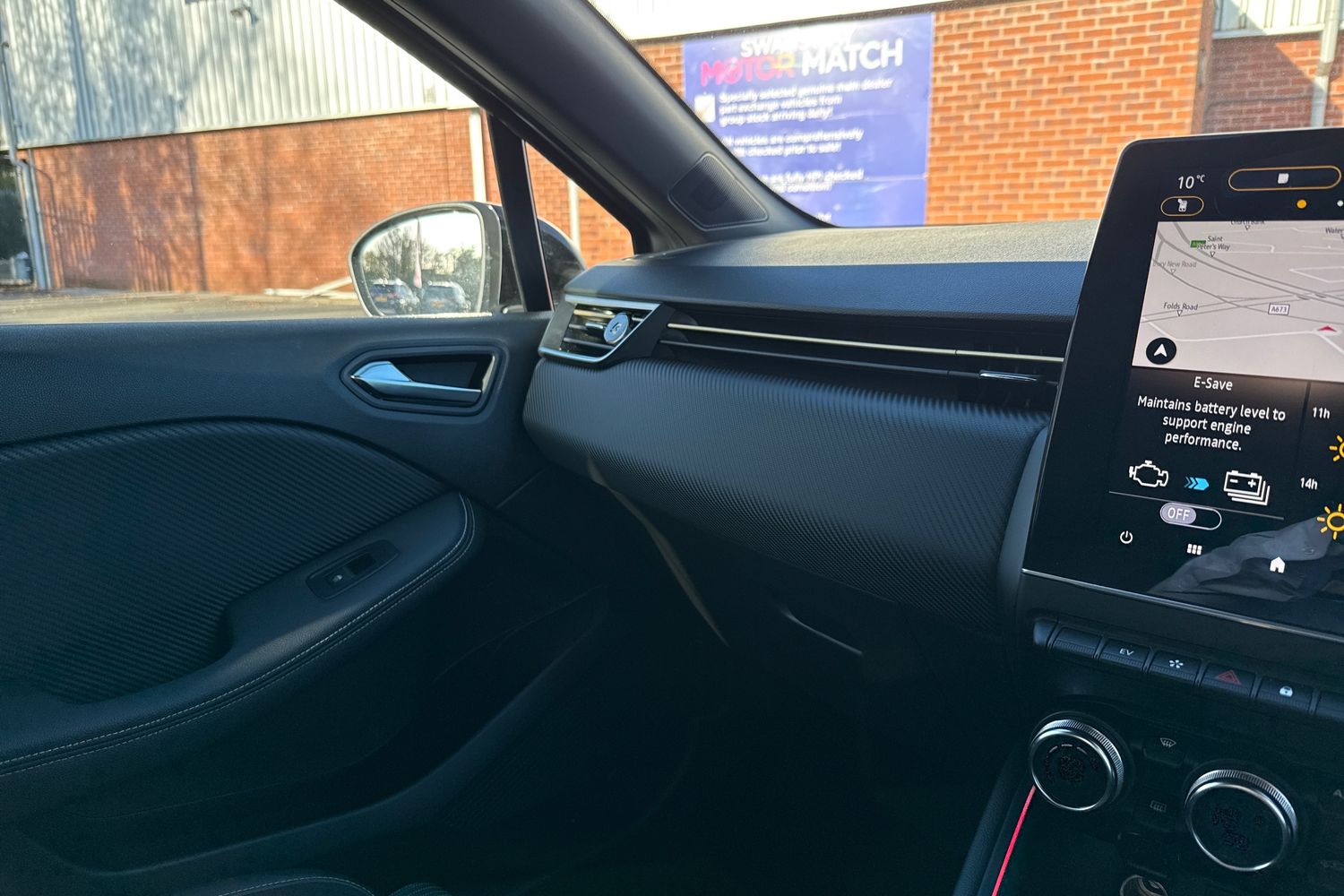 Used Renault Clio 2023 for sale - 76604117: Photo 41