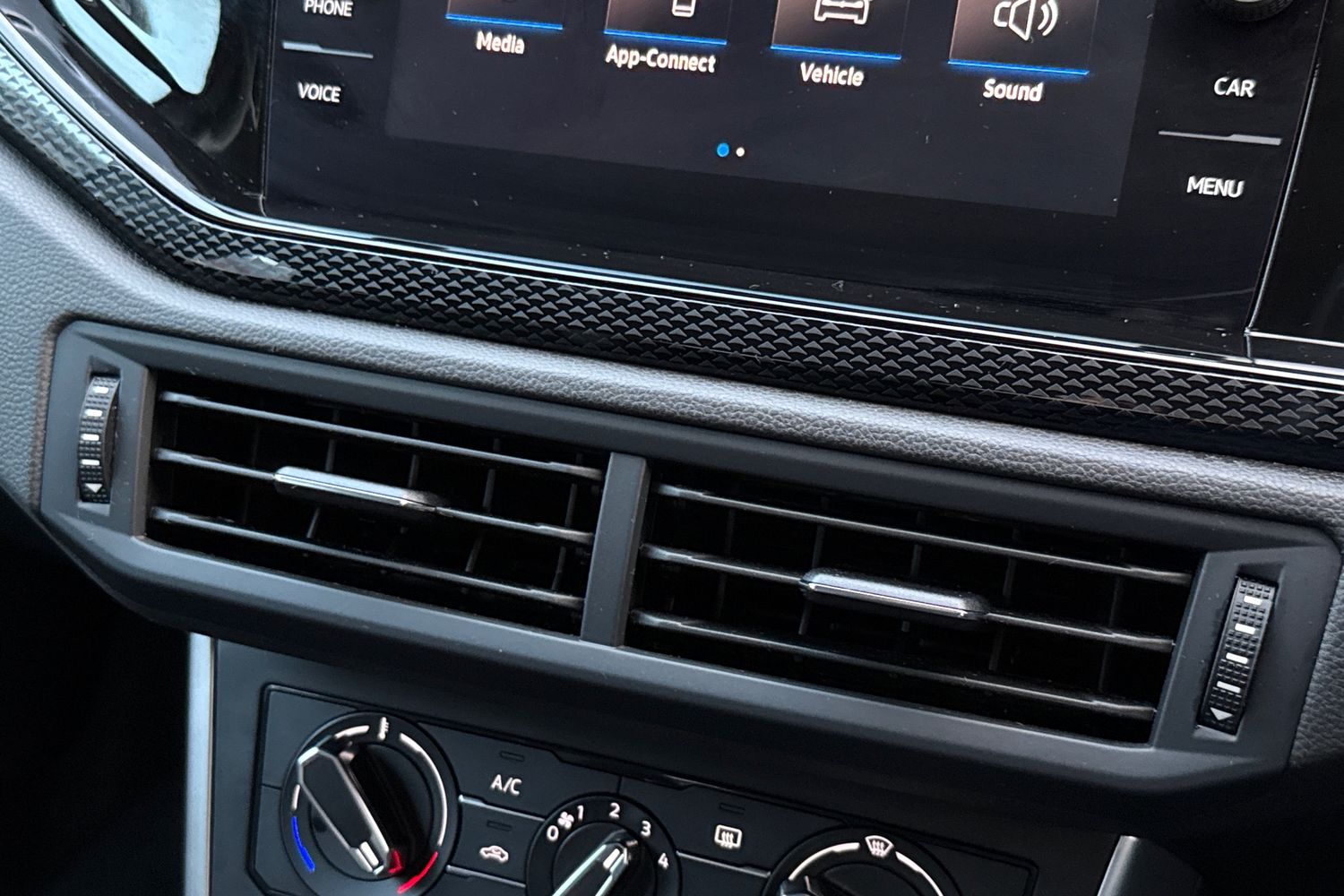 Used Volkswagen Taigo 2022 for sale - 77582687: Photo 39