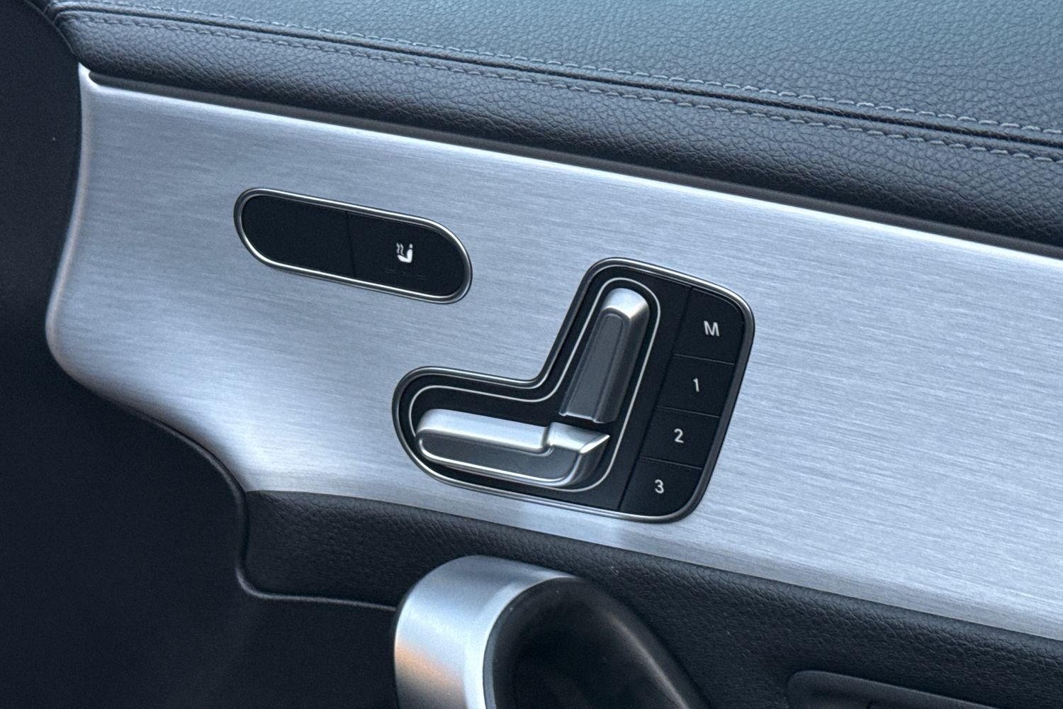 Used Mercedes-Benz CLA 2021 for sale - 76929338: Photo 31