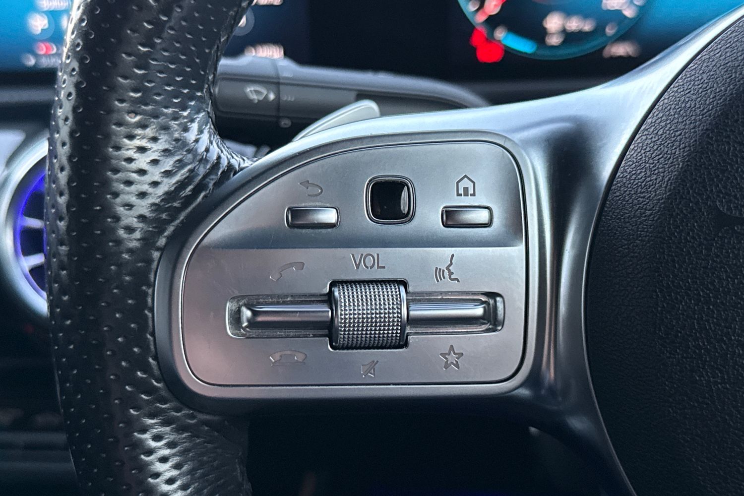 Used Mercedes-Benz CLA 2021 for sale - 76929338: Photo 40