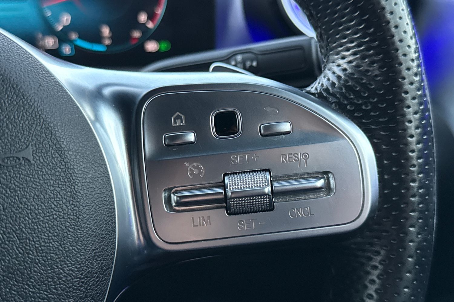 Used Mercedes-Benz CLA 2021 for sale - 76929338: Photo 41