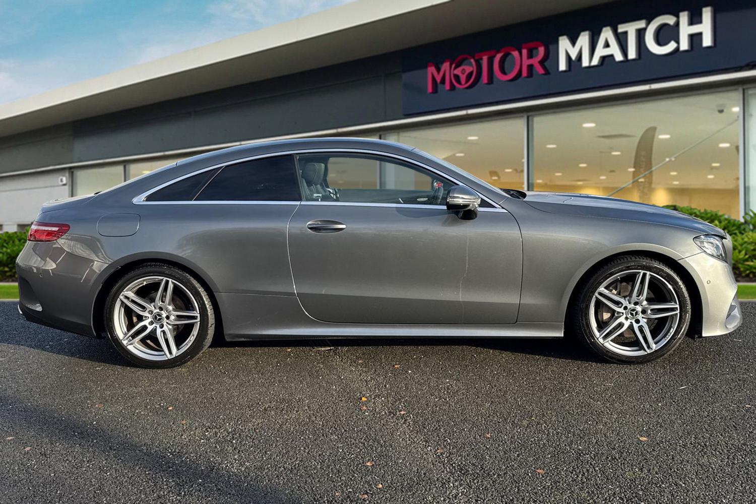 Used Mercedes-Benz E Class 2019 for sale - 76929170: Photo 3