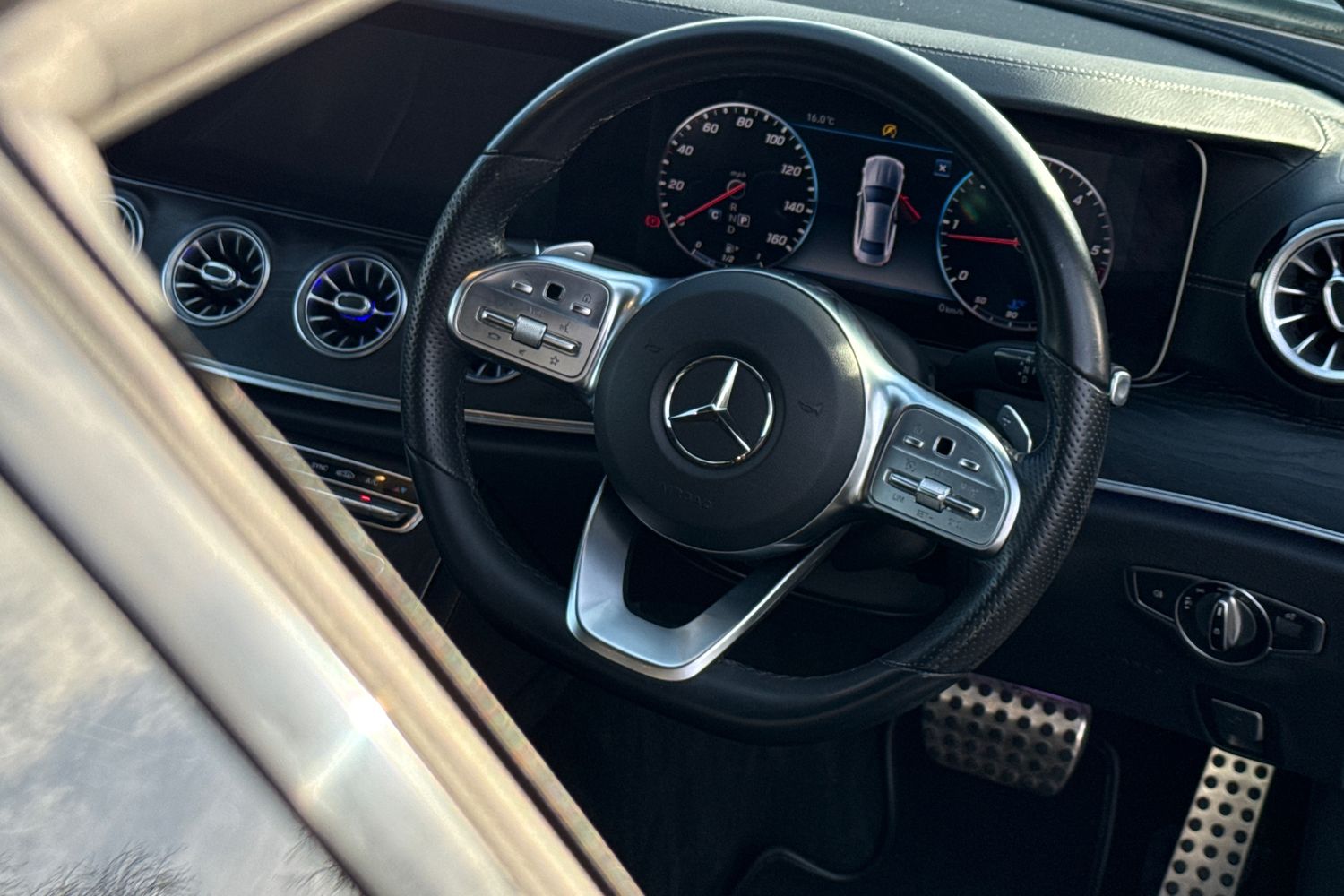 Used Mercedes-Benz E Class 2019 for sale - 76929170: Photo 33