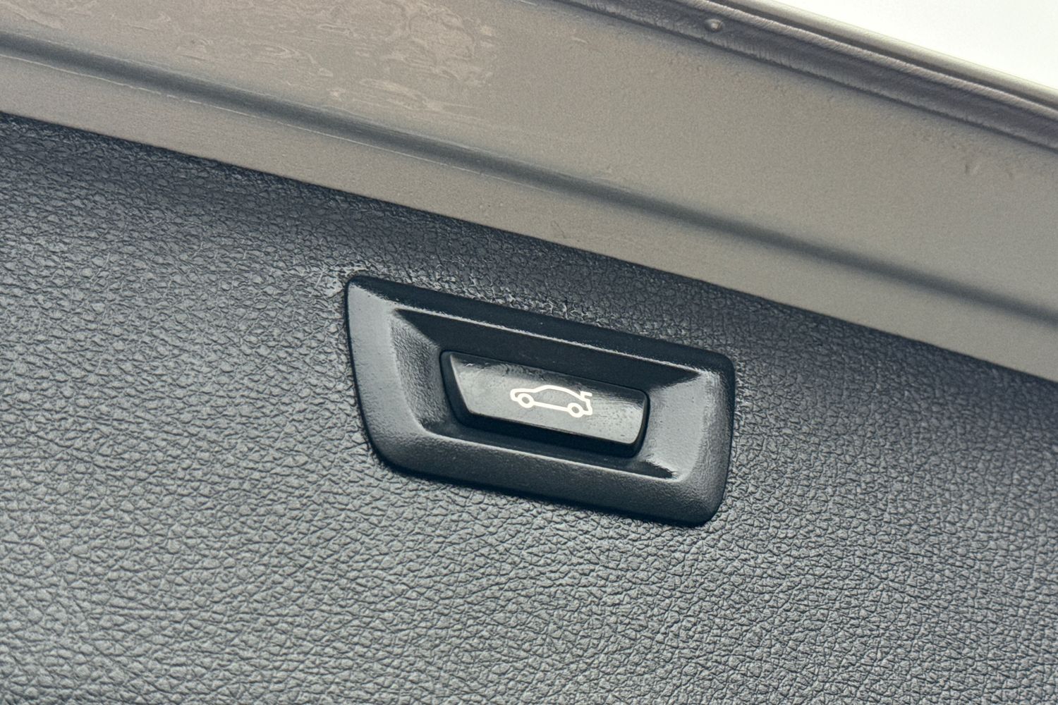 Used BMW 3 Series 2019 for sale - 77787602: Photo 38