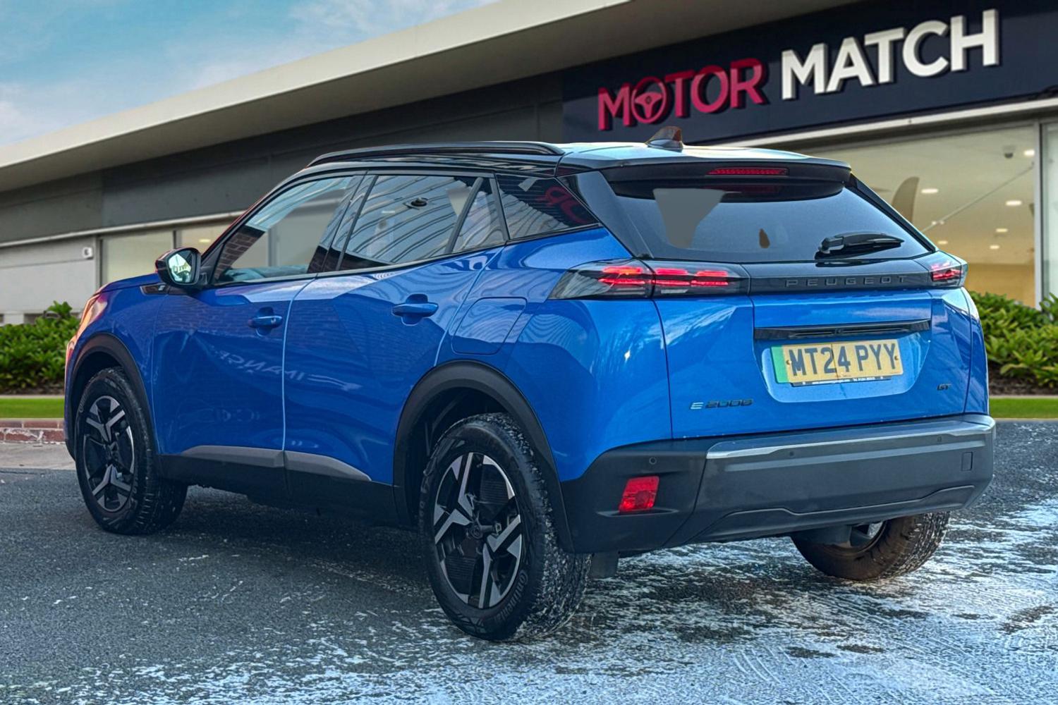 Used Peugeot 2008 2024 for sale - 77112662: Photo 2