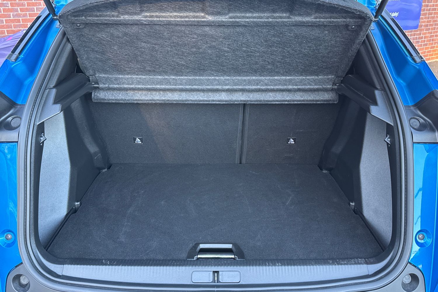 Used Peugeot 2008 2024 for sale - 77112662: Photo 6