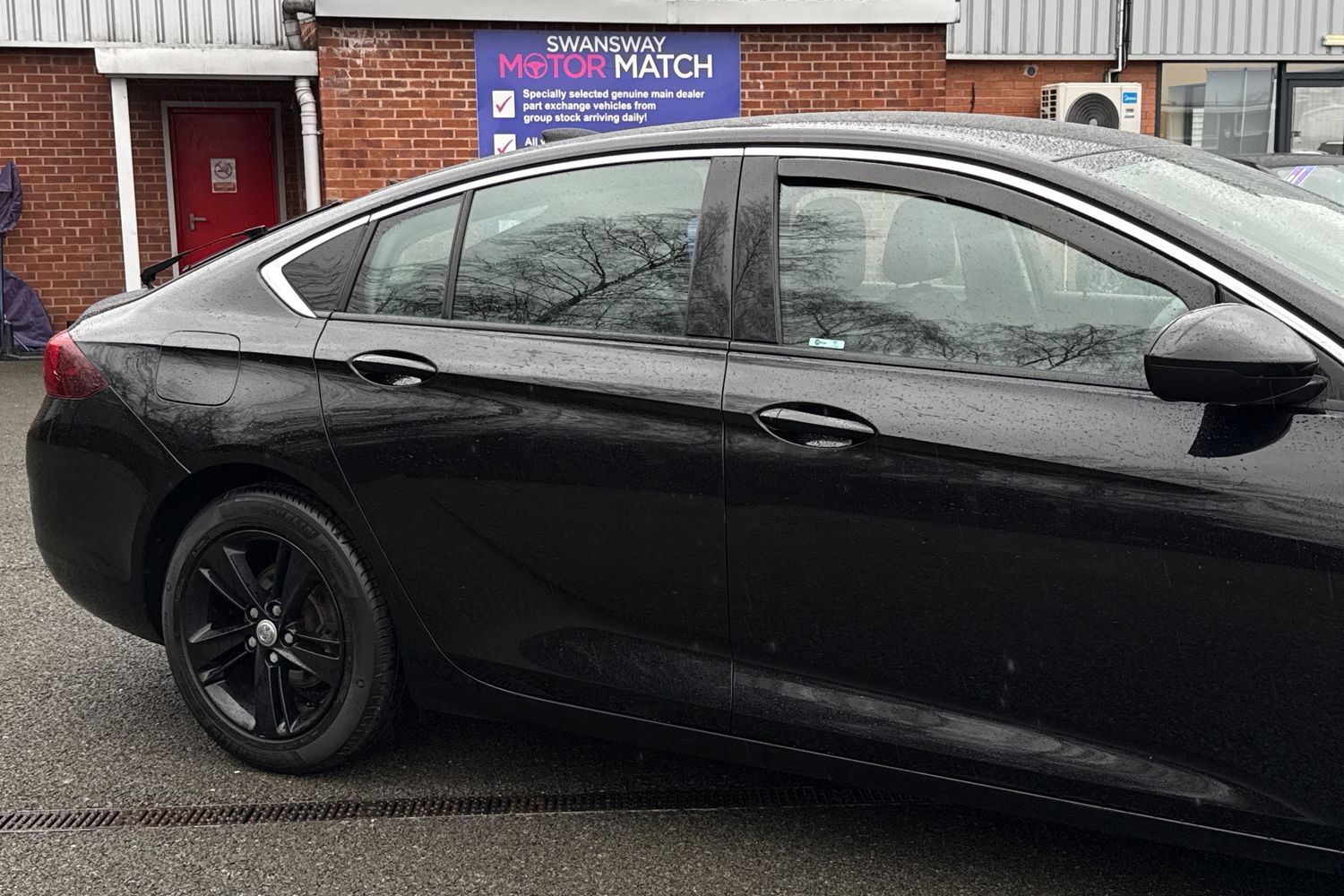 Used Vauxhall Insignia 2018 for sale - 77680124: Photo 28