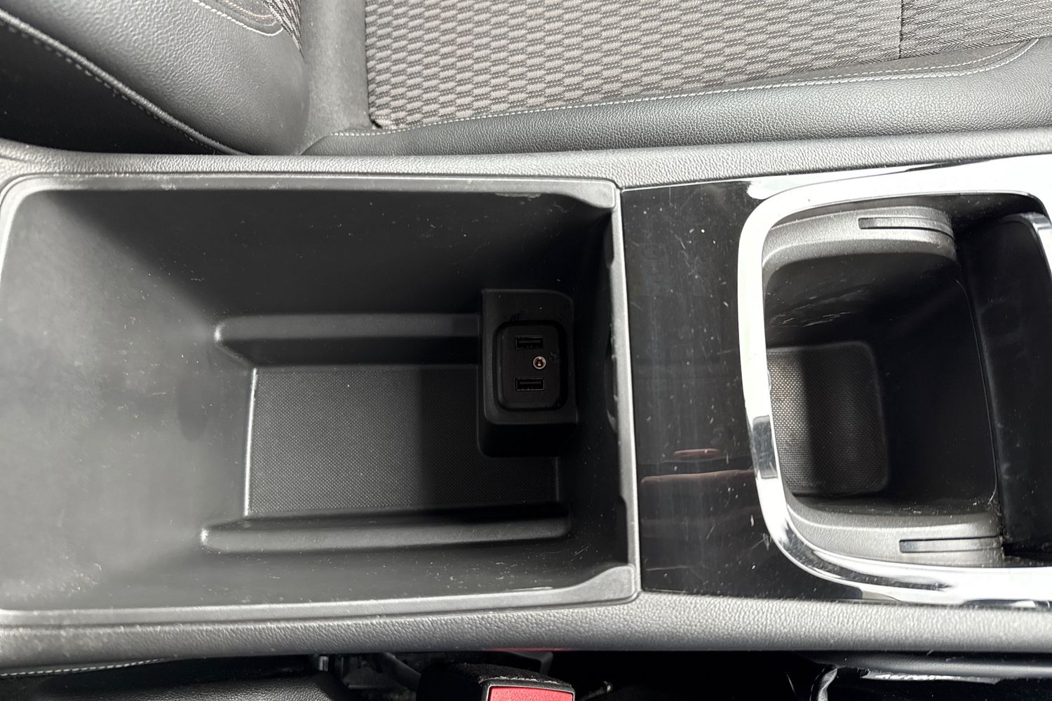 Used Vauxhall Insignia 2018 for sale - 77680124: Photo 43