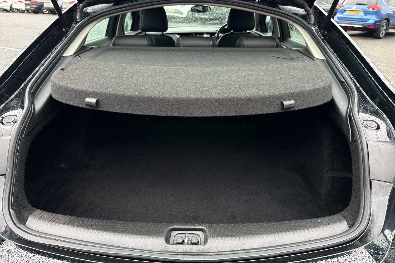 Used Vauxhall Insignia 2018 for sale - 77680124: Photo 7