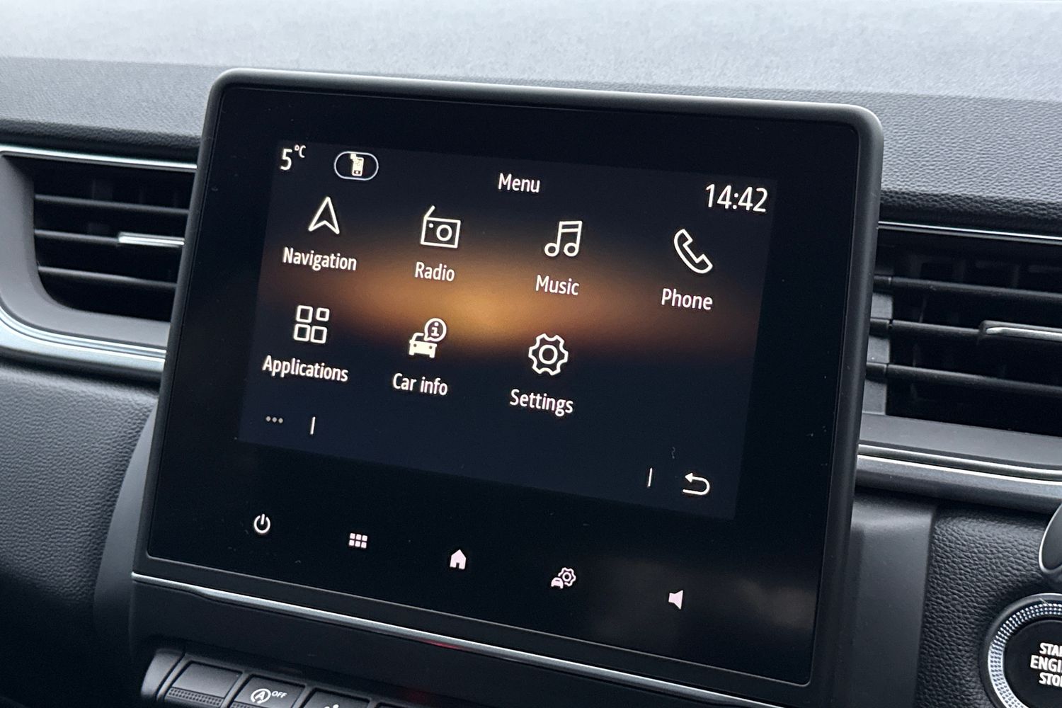 Used Renault Captur 2021 for sale - 77048460: Photo 50