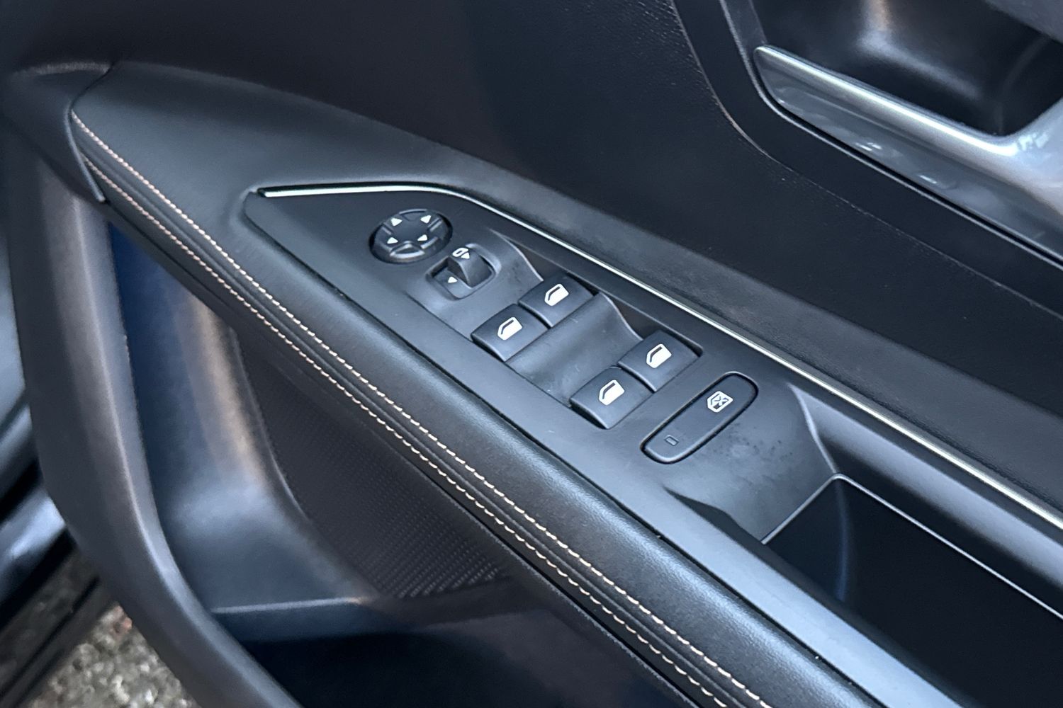 Used Peugeot 3008 2020 for sale - 76916327: Photo 21