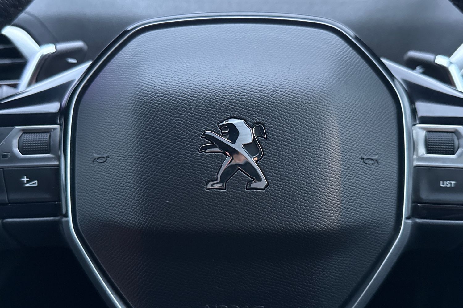 Used Peugeot 3008 2020 for sale - 76916327: Photo 37