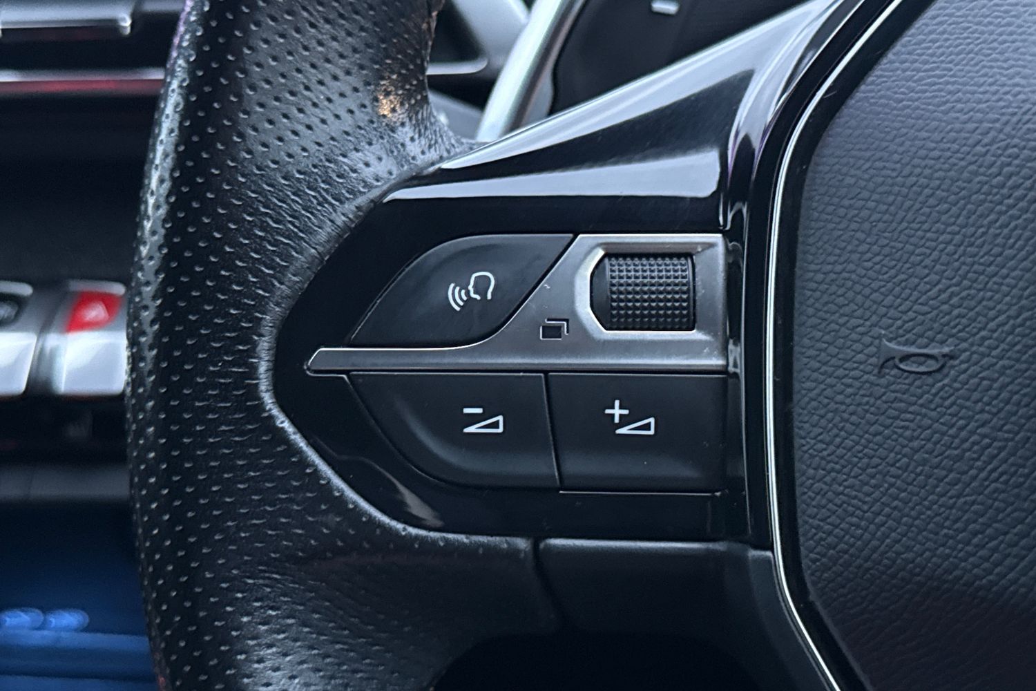 Used Peugeot 3008 2020 for sale - 76916327: Photo 38