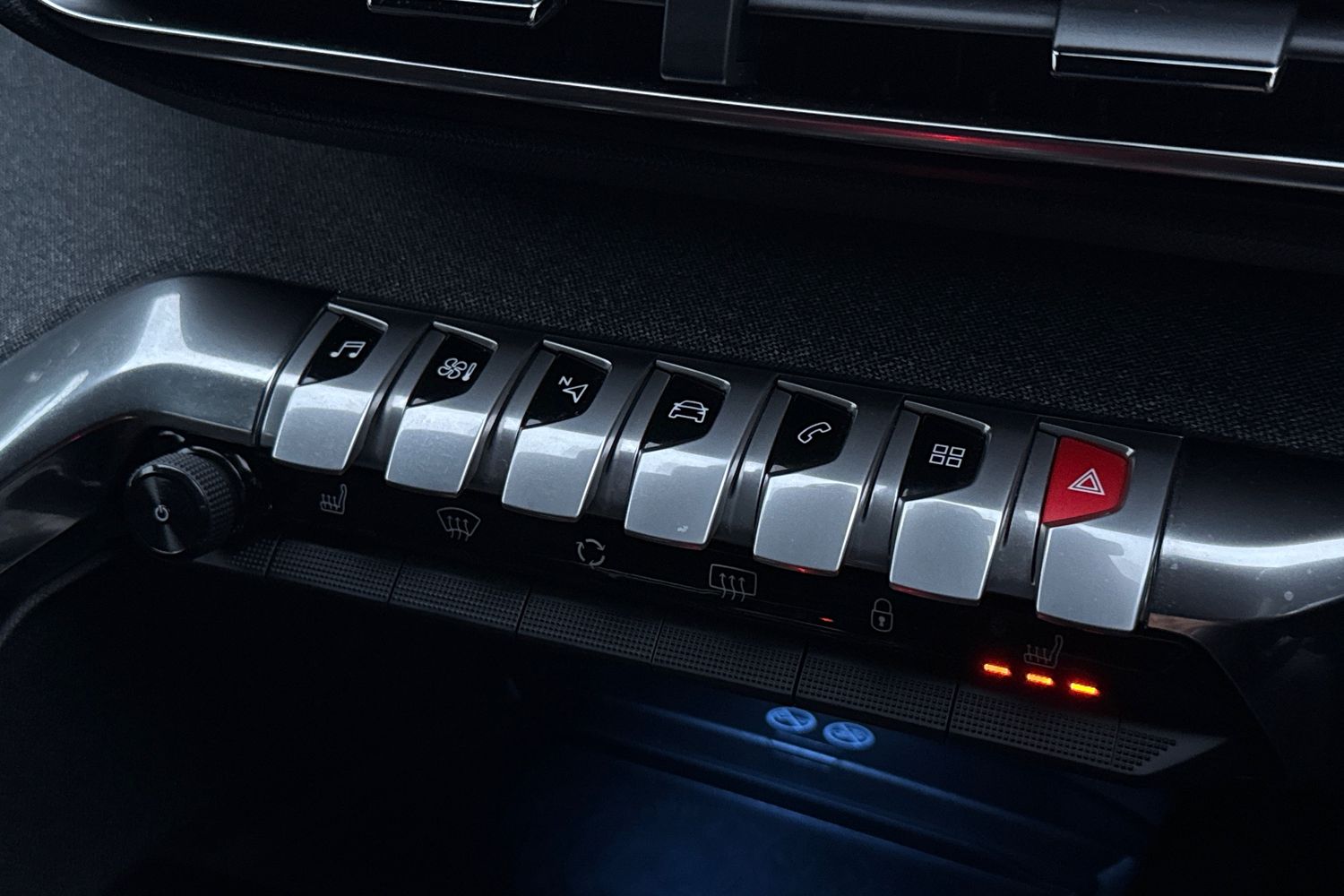 Used Peugeot 3008 2020 for sale - 76916327: Photo 44