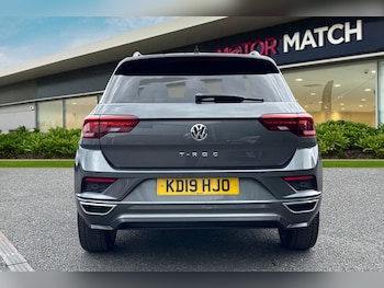 Used Volkswagen T-Roc 2019 for sale - 79068752: Photo
