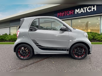 Used smart fortwo 2020 for sale - 76421444: Photo