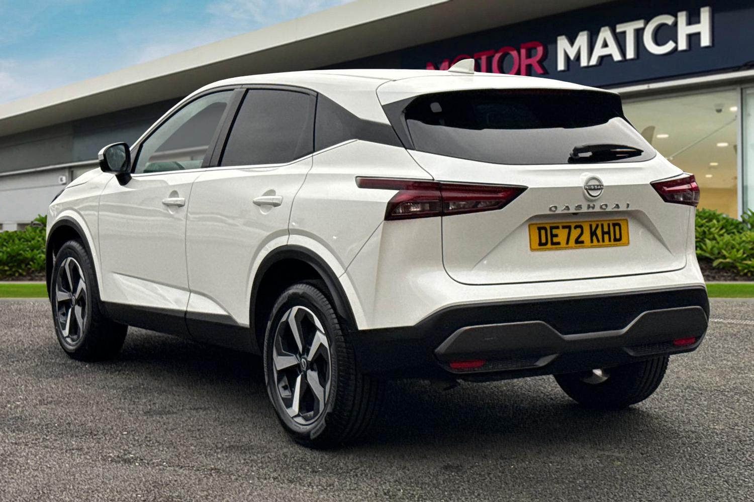 Used Nissan Qashqai 2022 for sale - 77368436: Photo 2