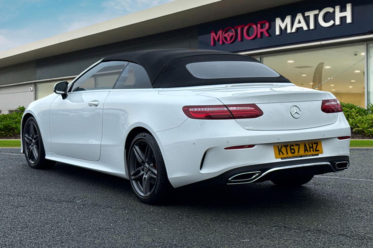 Used Mercedes-Benz E Class 2018 for sale - 77390229: Photo 2