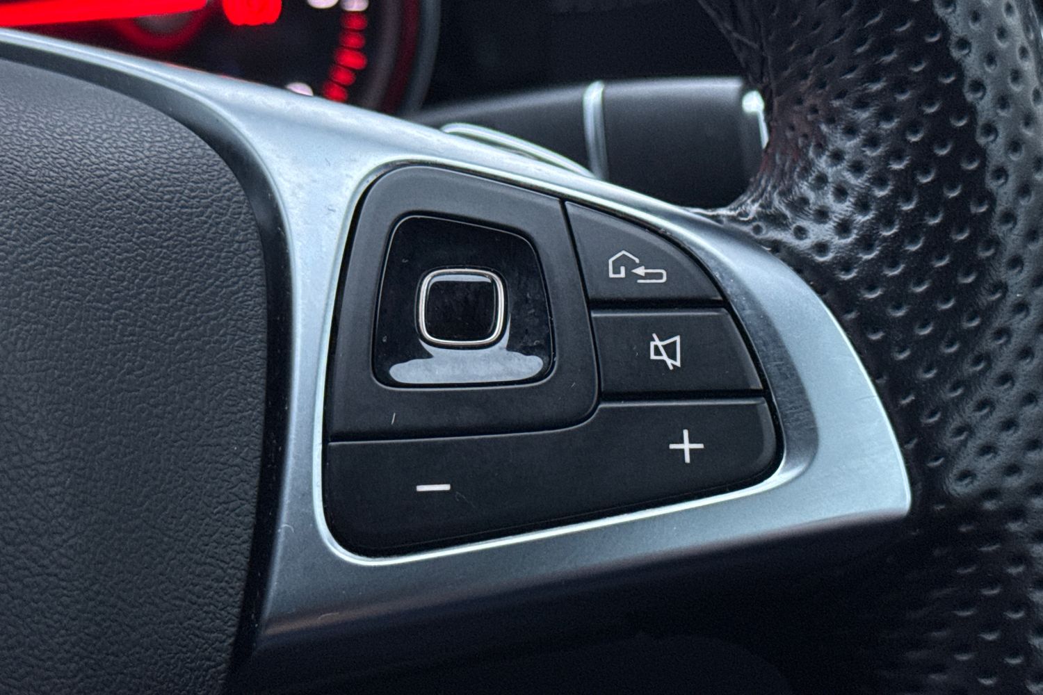 Used Mercedes-Benz E Class 2018 for sale - 77390229: Photo 43