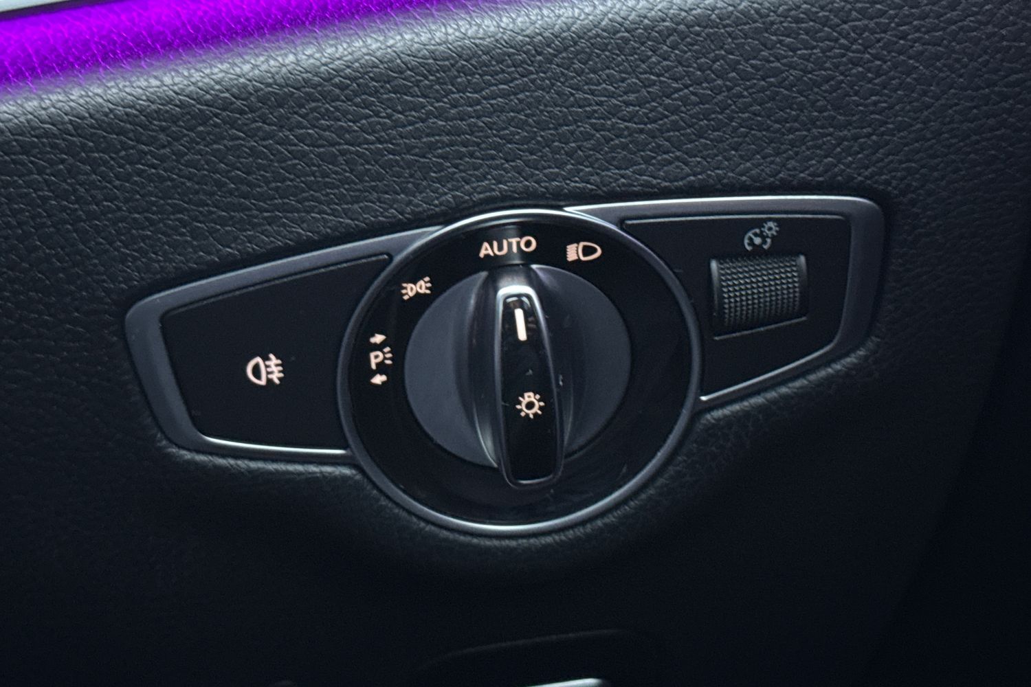 Used Mercedes-Benz E Class 2018 for sale - 77390229: Photo 44