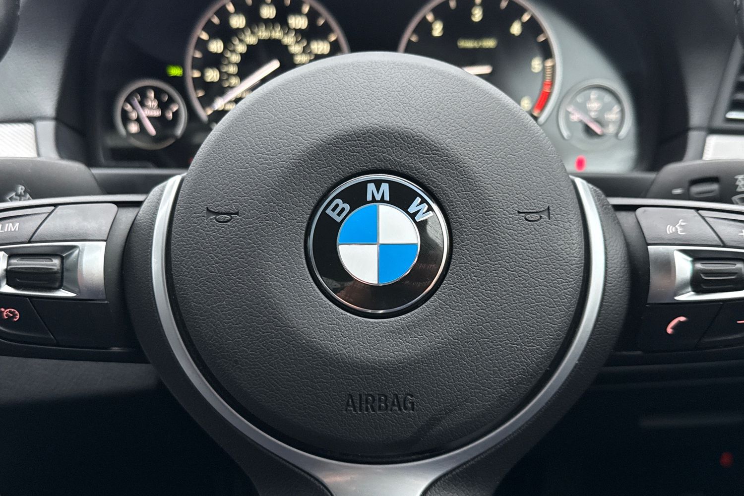 Used BMW 5 Series 2016 for sale - 76767856: Photo 39