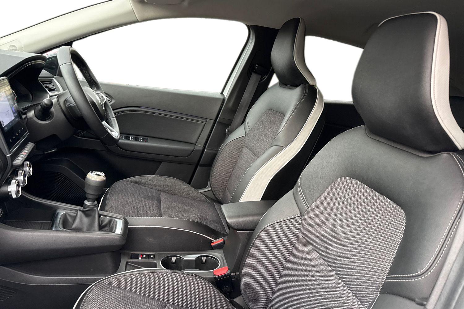 Used Renault Captur 2024 for sale - 77500824: Photo 16