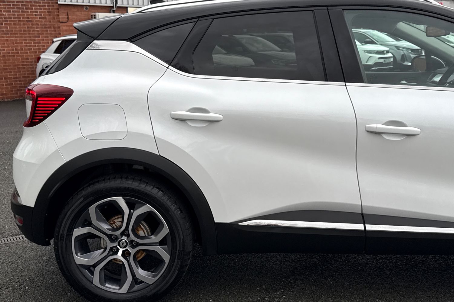 Used Renault Captur 2024 for sale - 77500824: Photo 32