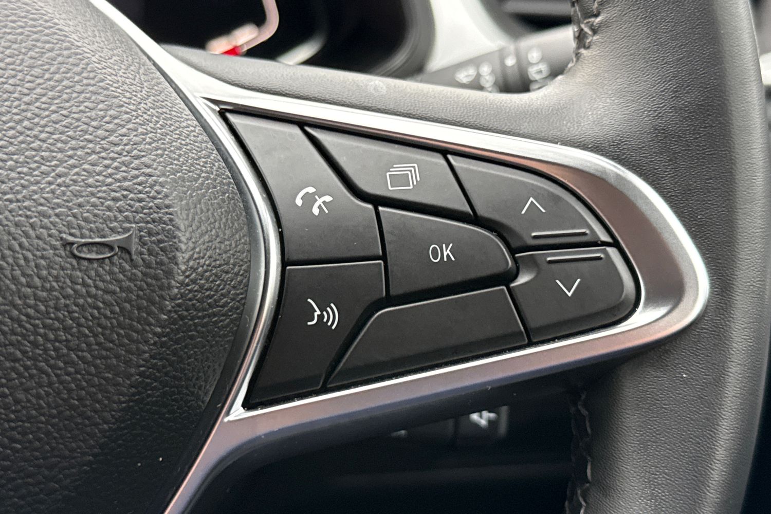 Used Renault Captur 2024 for sale - 77500824: Photo 42