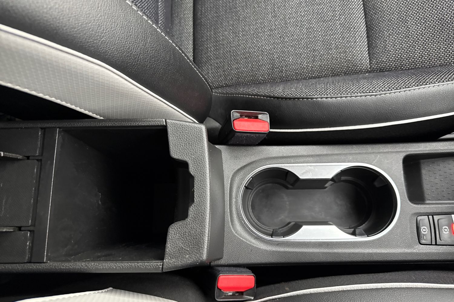 Used Renault Captur 2024 for sale - 77500824: Photo 47