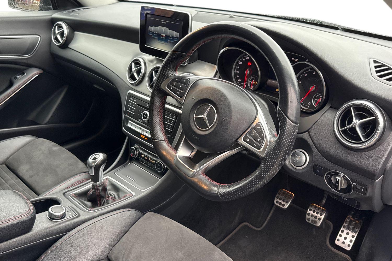 Used Mercedes-Benz CLA 2019 for sale - 77620534: Photo 14