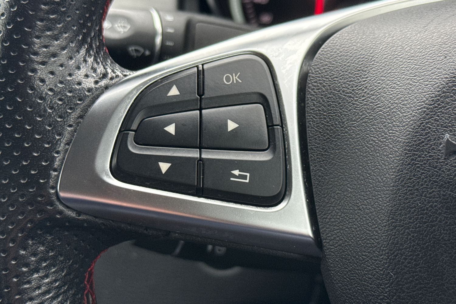 Used Mercedes-Benz CLA 2019 for sale - 77620534: Photo 36