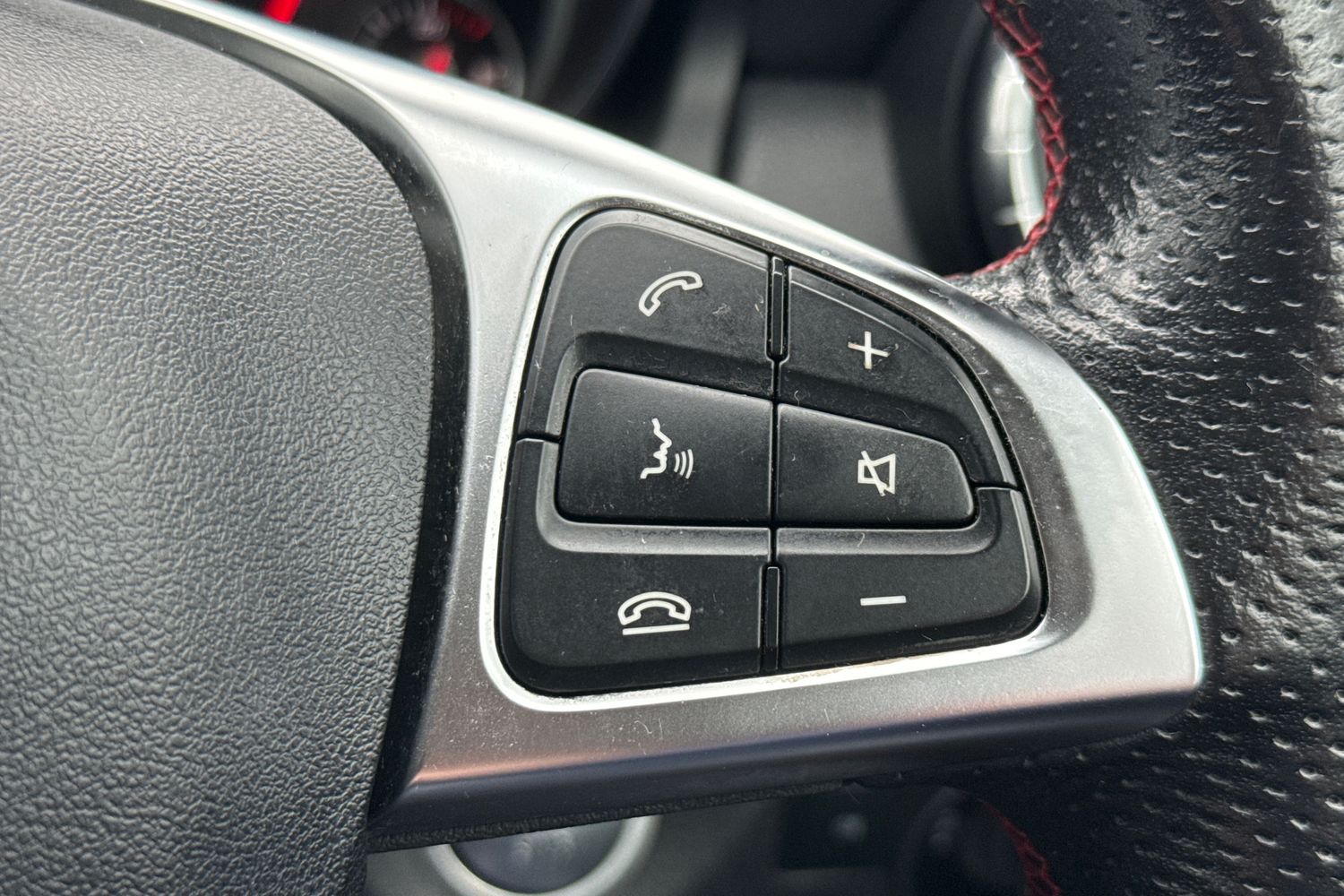 Used Mercedes-Benz CLA 2019 for sale - 77620534: Photo 37