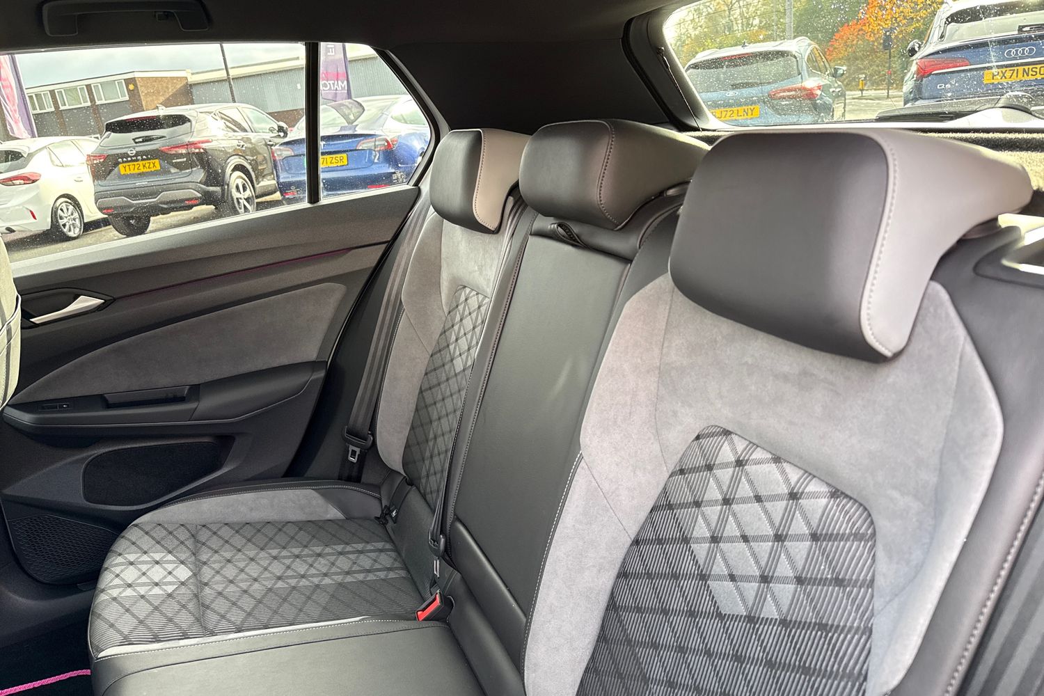 Used Volkswagen Golf 2020 for sale - 76520071: Photo 19