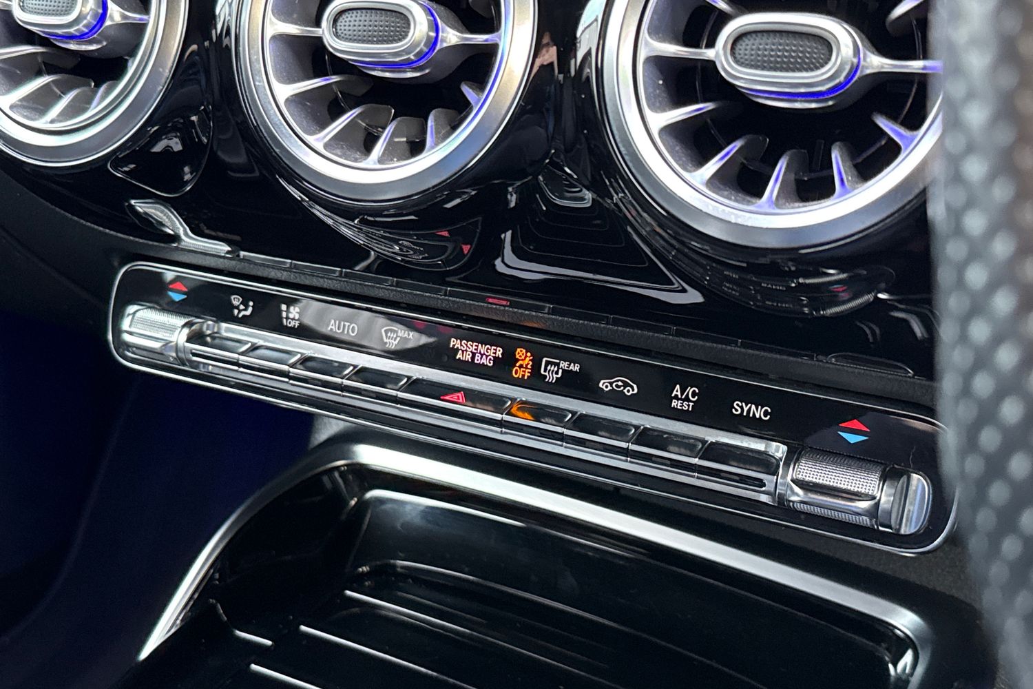 Used Mercedes-Benz A-Class 2019 for sale - 77961403: Photo 21