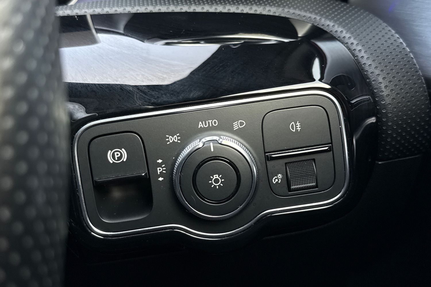 Used Mercedes-Benz A-Class 2019 for sale - 77961403: Photo 36