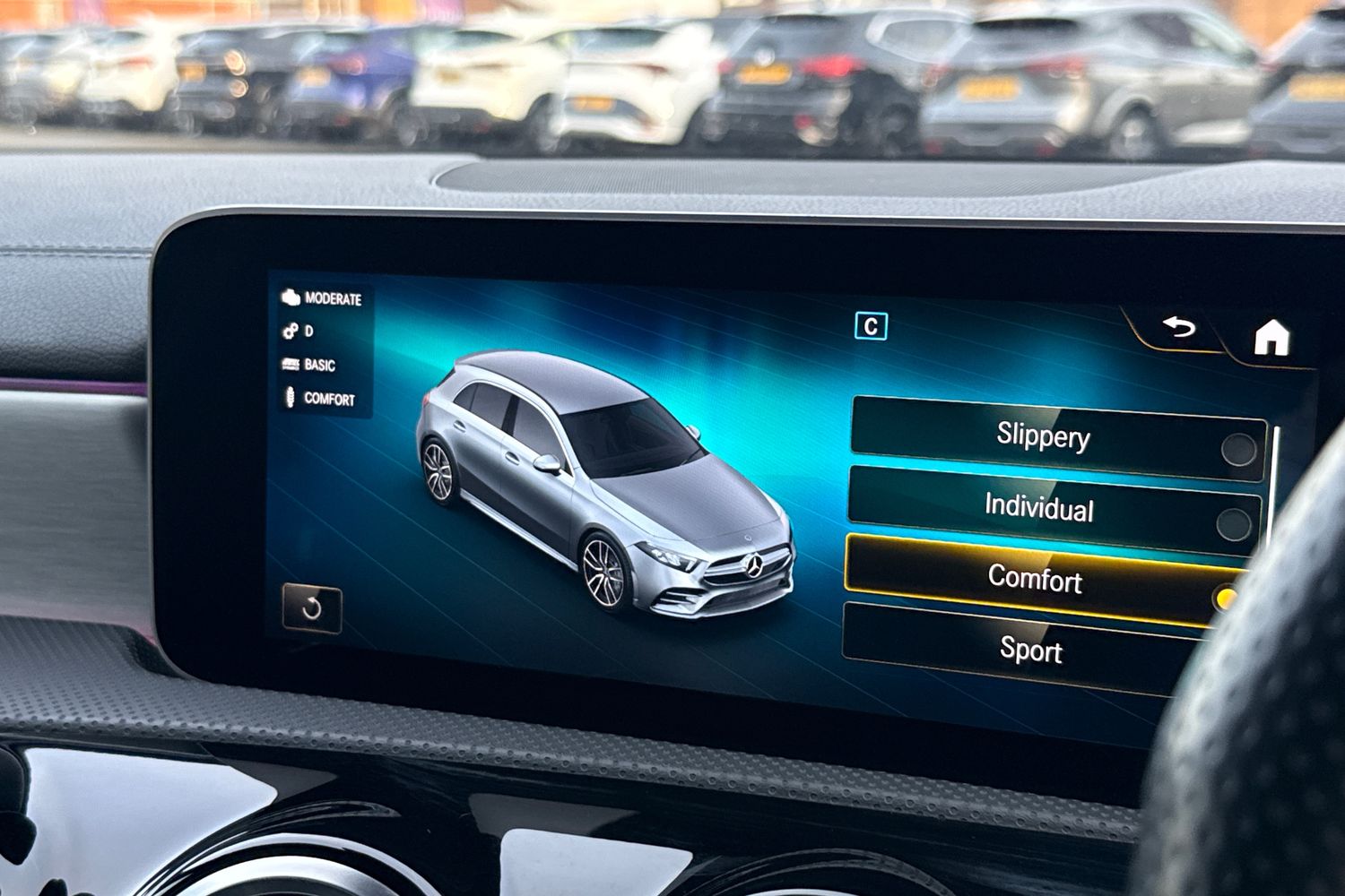 Used Mercedes-Benz A-Class 2019 for sale - 77961403: Photo 50