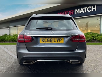 Used Mercedes-Benz C Class 2019 for sale - 79082733: Photo