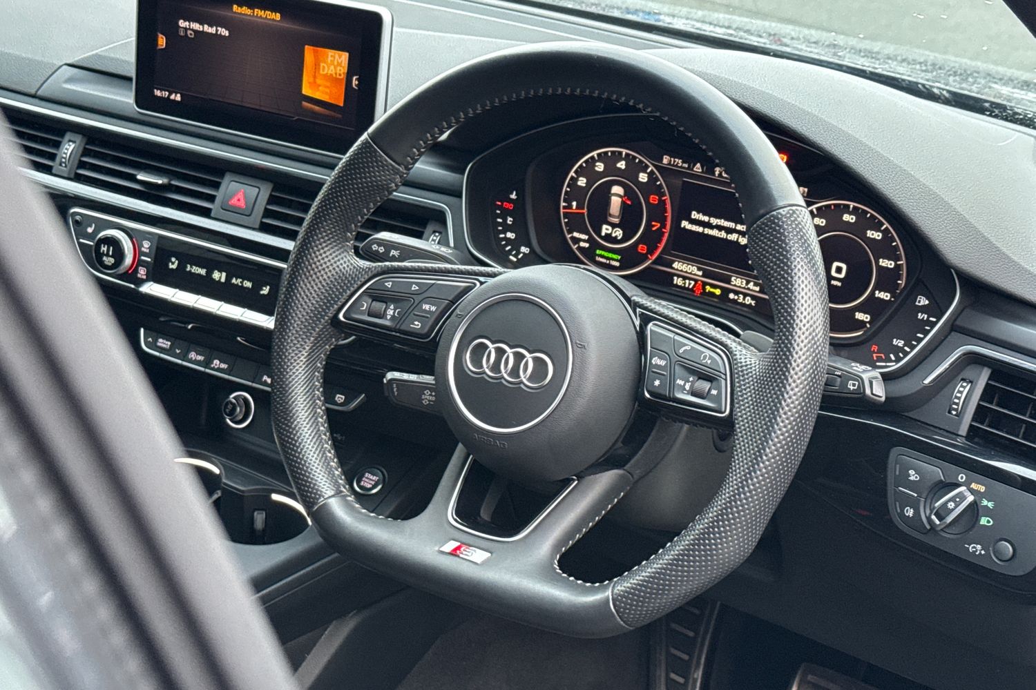 Used Audi A4 2019 for sale - 77458867: Photo 33