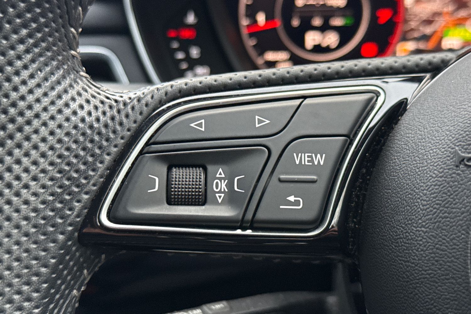 Used Audi A4 2019 for sale - 77458867: Photo 41