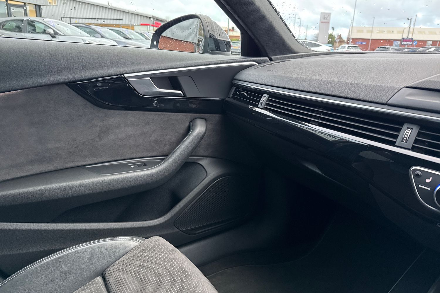 Used Audi A4 2019 for sale - 77458867: Photo 49