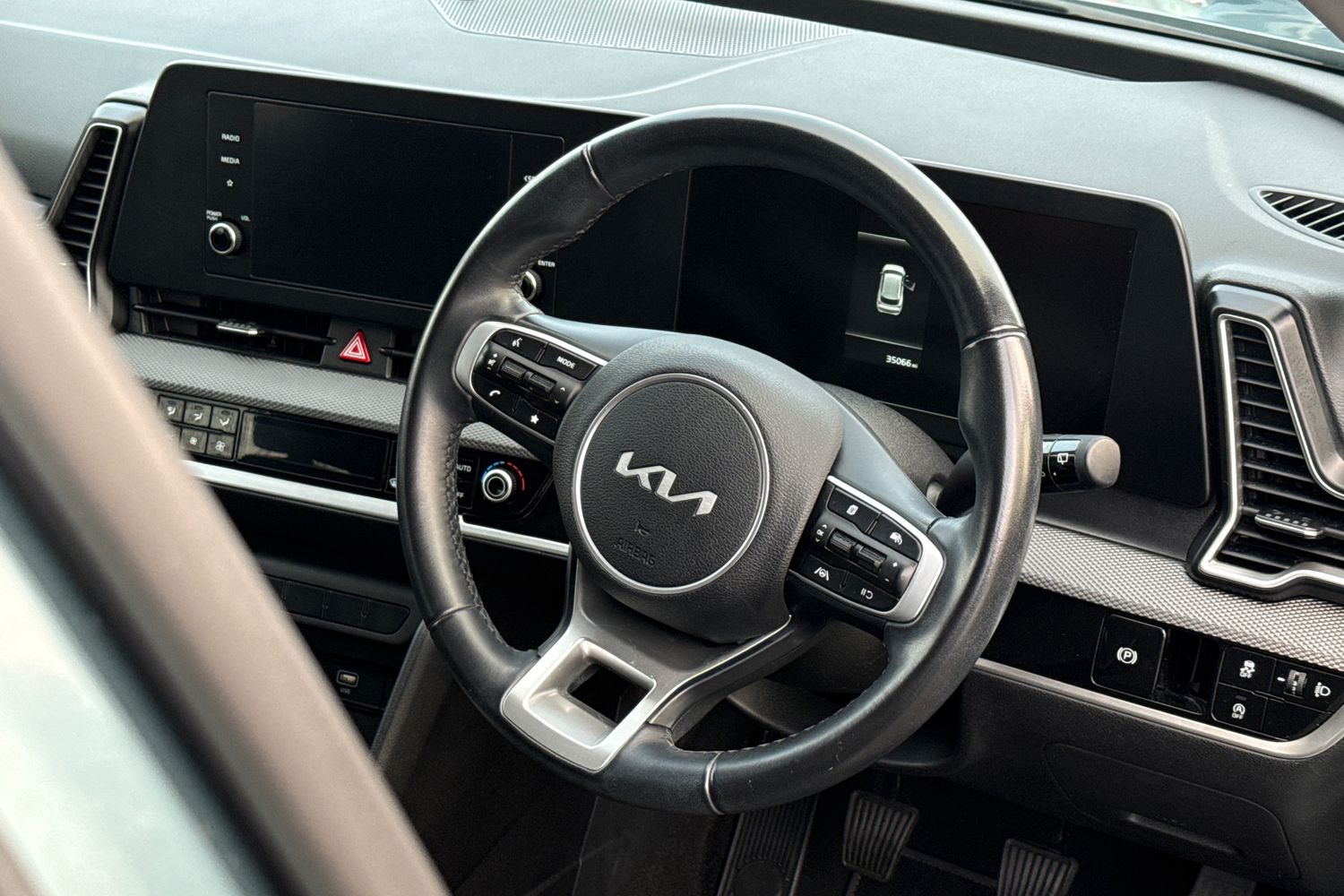 Used Kia Sportage 2022 for sale - 77032384: Photo 32