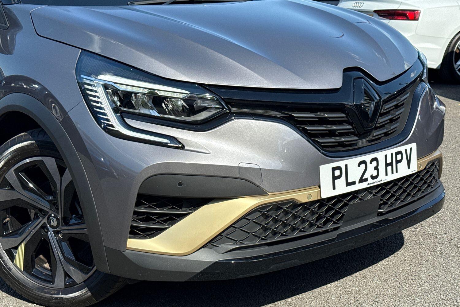 Used Renault Captur 2023 for sale - 76569632: Photo 17