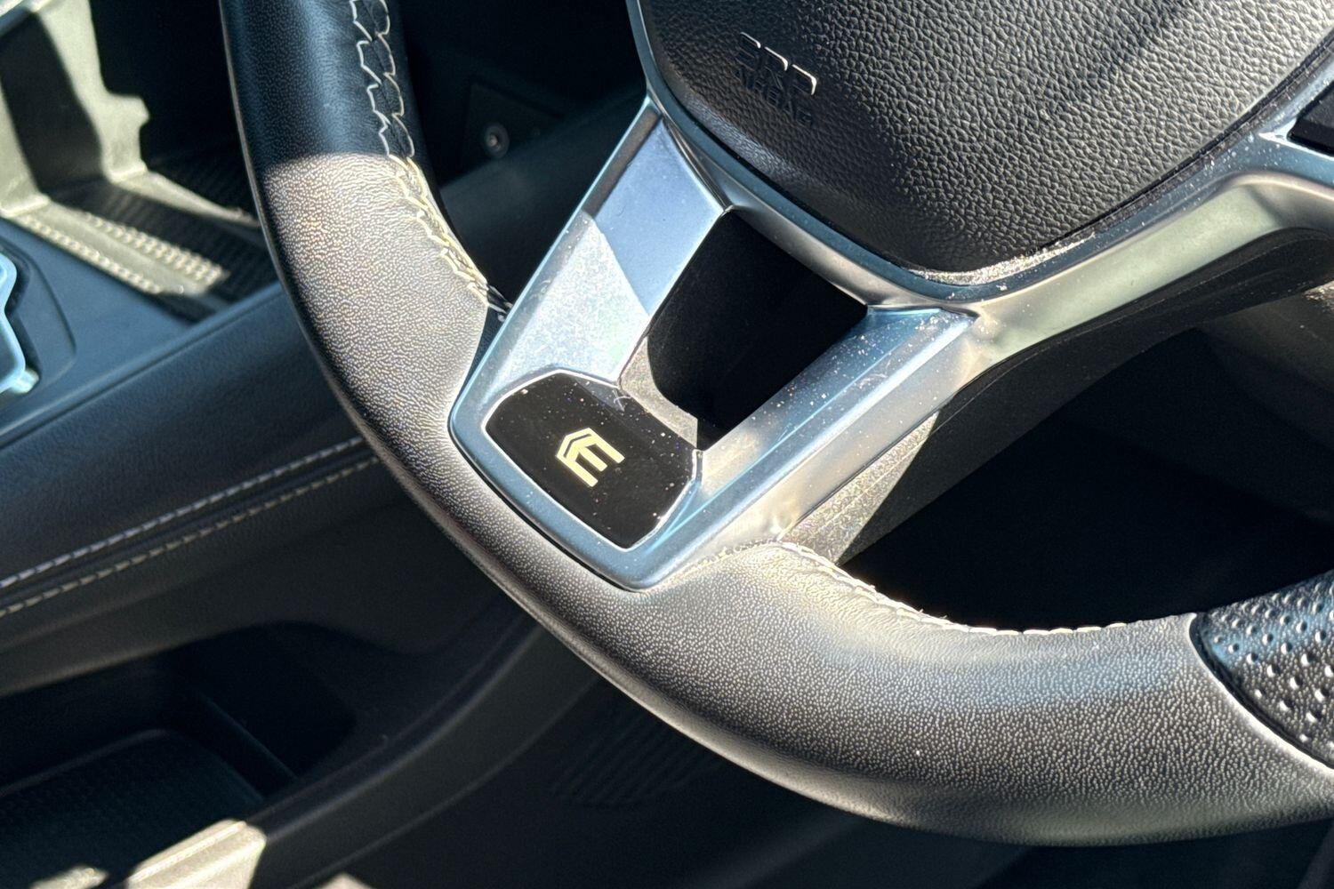 Used Renault Captur 2023 for sale - 76569632: Photo 30