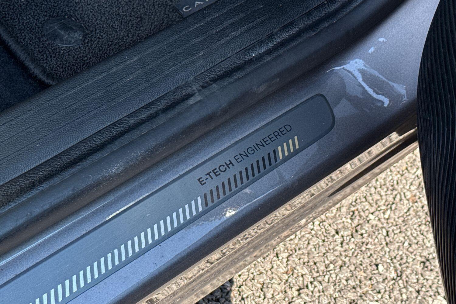 Used Renault Captur 2023 for sale - 76569632: Photo 31