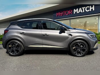 Used Renault Captur 2023 for sale - 76569632: Photo