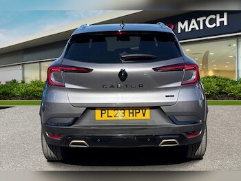 Used Renault Captur 2023 for sale - 76569632: Photo