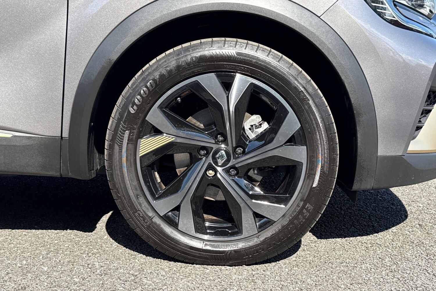 Used Renault Captur 2023 for sale - 76569632: Photo 7